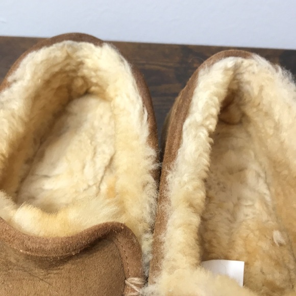 L.L. Bean Mens Suede Leather Slippers Real Lamb Fur Size 7M - Picture 10 of 12